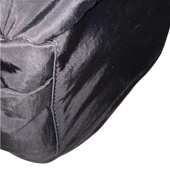 LULULEMON ATHLETICA black backpack -excellent condition - Picture 9 of 13